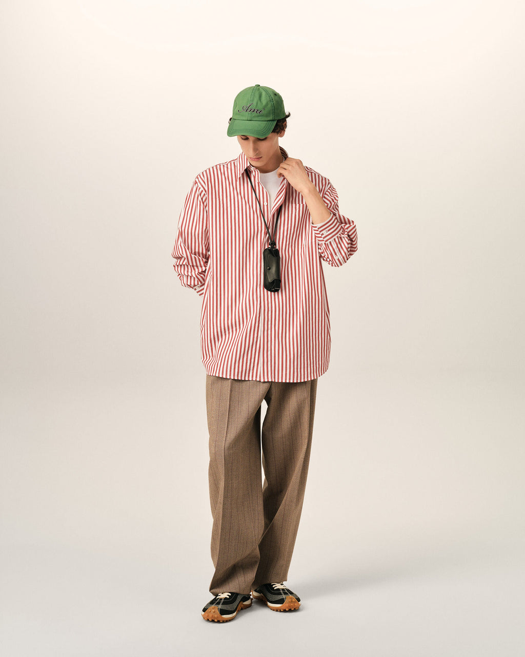 AMI PARIS RED LARGE STRIPED SHIRT WITH EMBOSSED AMI DE COEUR — vista 3