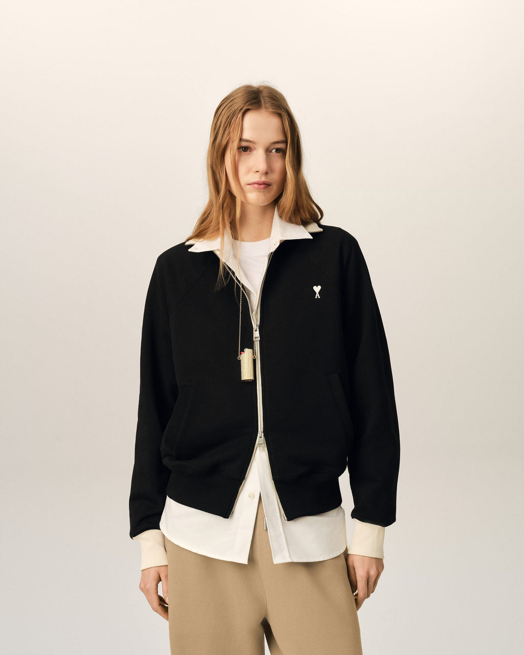 AMI PARIS BLACK ZIPPED COTTON SWEATSHIRT WITH AMI DE COEUR — vista 8