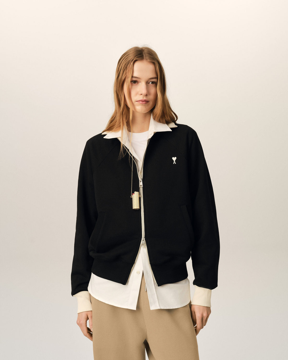 AMI PARIS BLACK ZIPPED COTTON SWEATSHIRT WITH AMI DE COEUR — vista 8