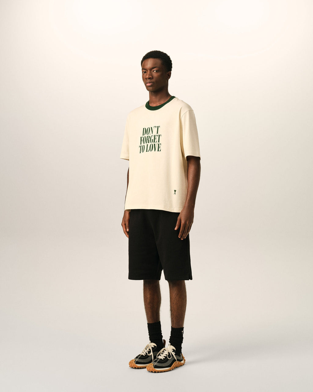 AMI PARIS ECRU PRINTED COTTON "DON'T FORGET TO LOVE" T-SHIRT — vista 6