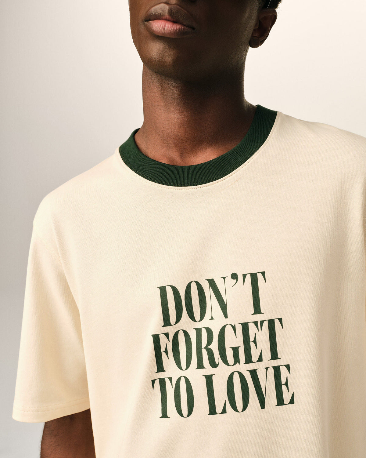AMI PARIS ECRU PRINTED COTTON "DON'T FORGET TO LOVE" T-SHIRT — vista 4