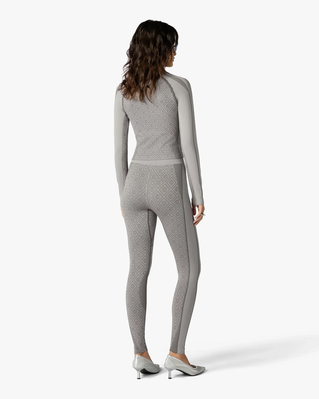 CASABLANCA LIGHT GREY SEAMLESS MONOGRAM LONG SLEEVE TOP — vista 3