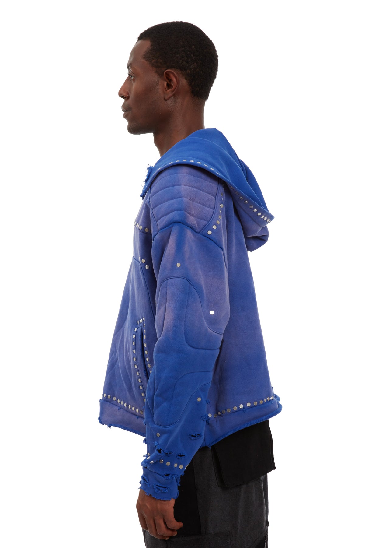 WHO DECIDES WAR HARDWARE AMOUR HOODED PULLOVER — vista 5
