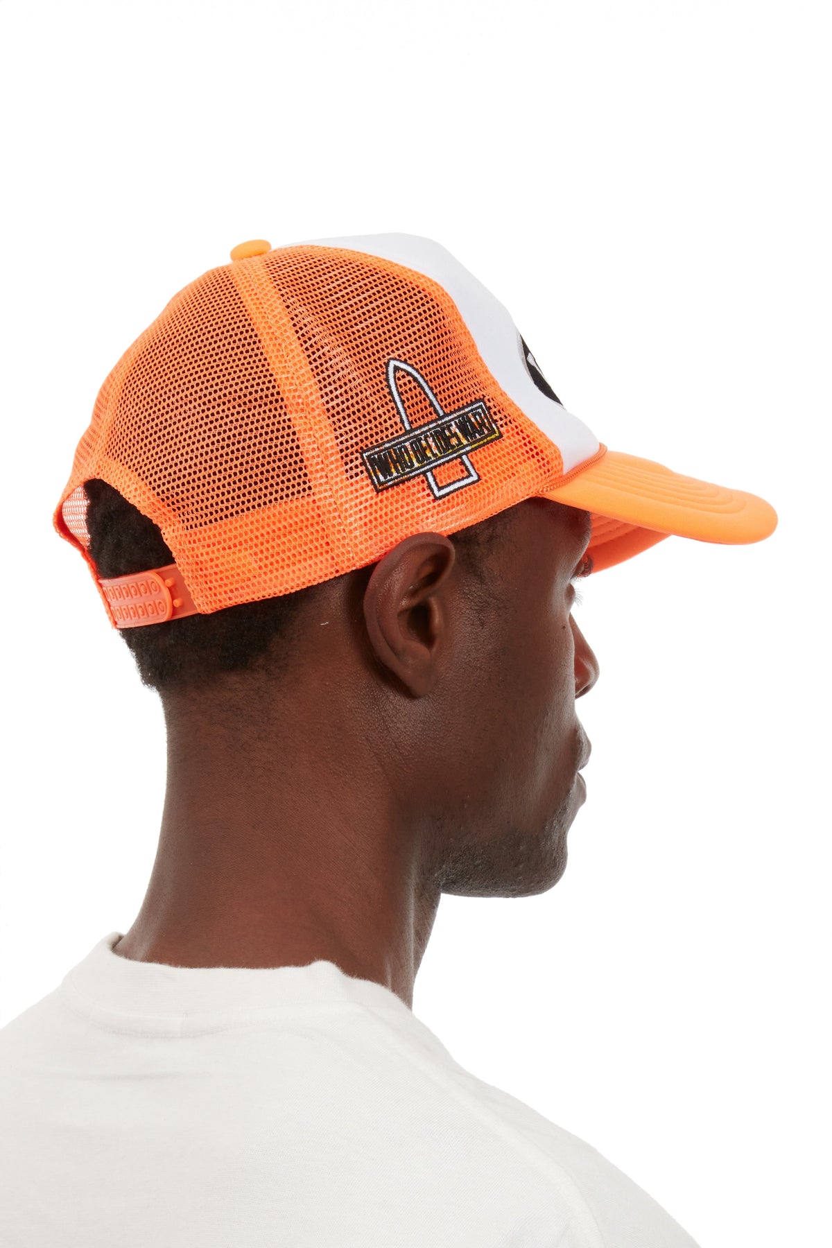 WHO DECIDES WAR DALE TRUCKER — vista 4