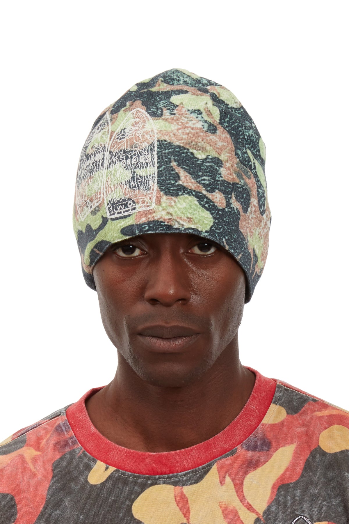 WHO DECIDES WAR FLAME CAMO KNIT HAT — vista 3