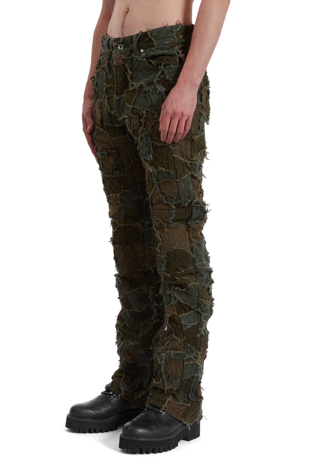 WHO DECIDES WAR FIELD CAMO MOTO PANTS — vista 4