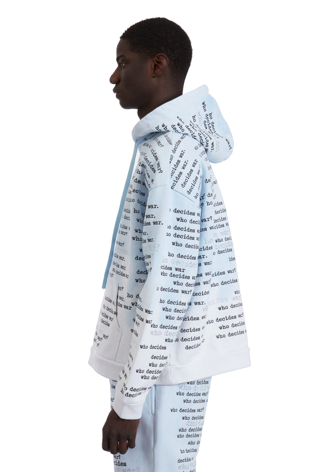 WHO DECIDES WAR WDW SCRIPTURE HOODED PULLOVER — vista 5