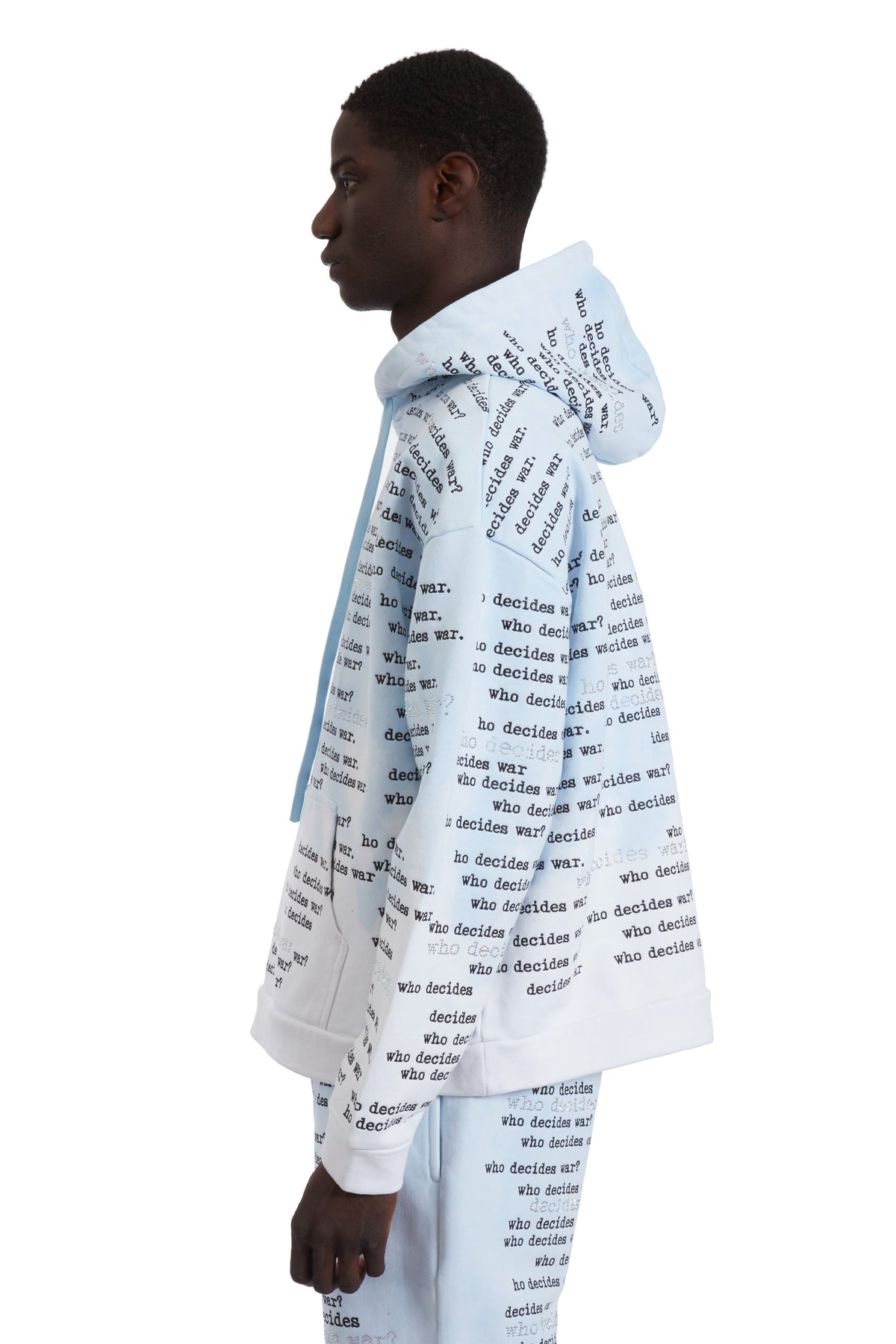 WHO DECIDES WAR WDW SCRIPTURE HOODED PULLOVER — vista 5