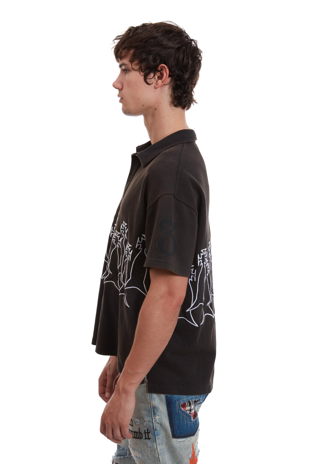 WHO DECIDES WAR CRUCIFORM POLO — vista 6