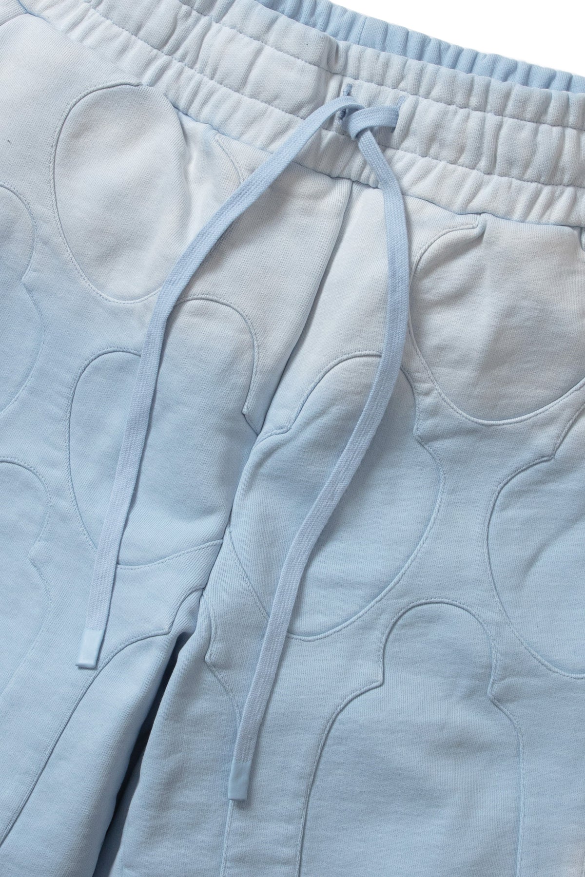 WHO DECIDES WAR CHAPEL SWEAT SHORT — vista 2
