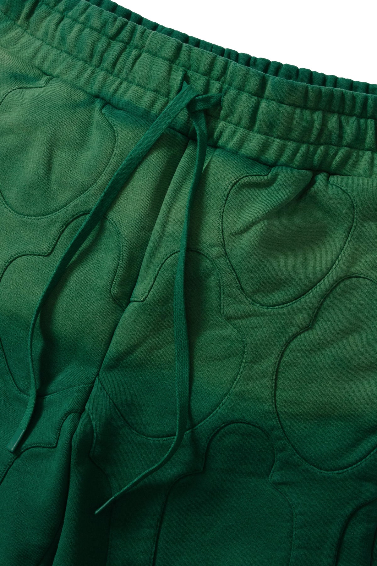 WHO DECIDES WAR CHAPEL SWEAT SHORT — vista 2
