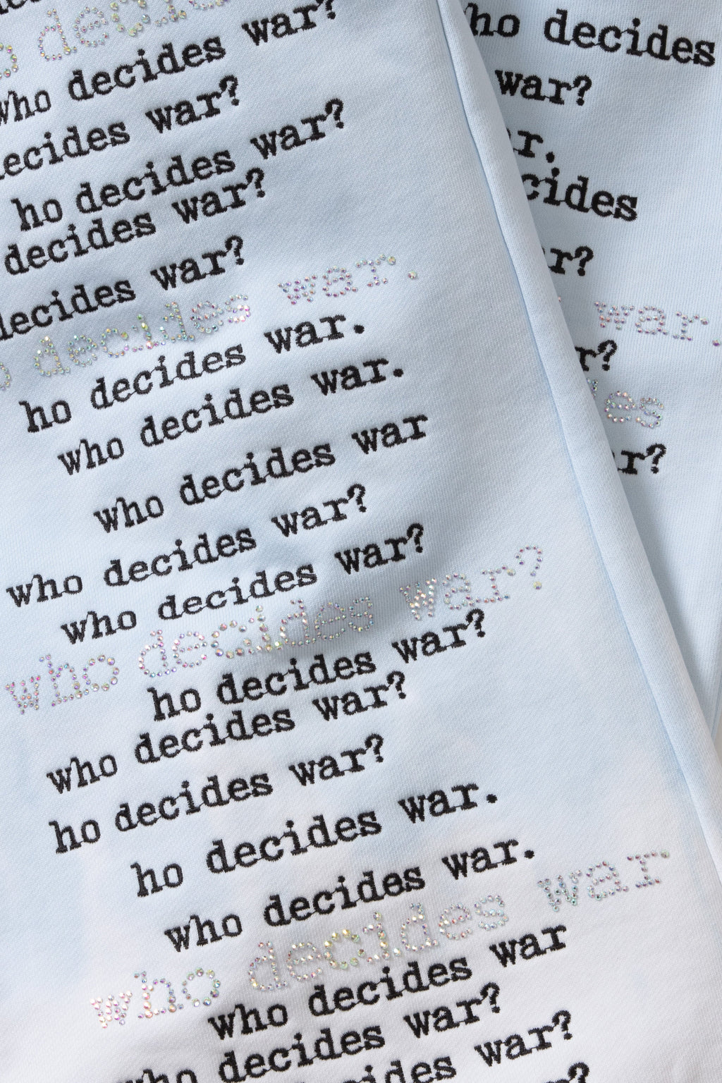 WHO DECIDES WAR WDW SCRIPTURE SWEATPANTS — vista 2