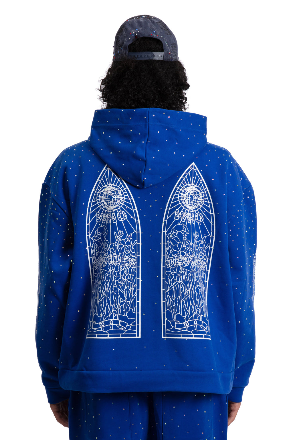 WHO DECIDES WAR RHINESTONE HOODED PULLOVER — vista 6