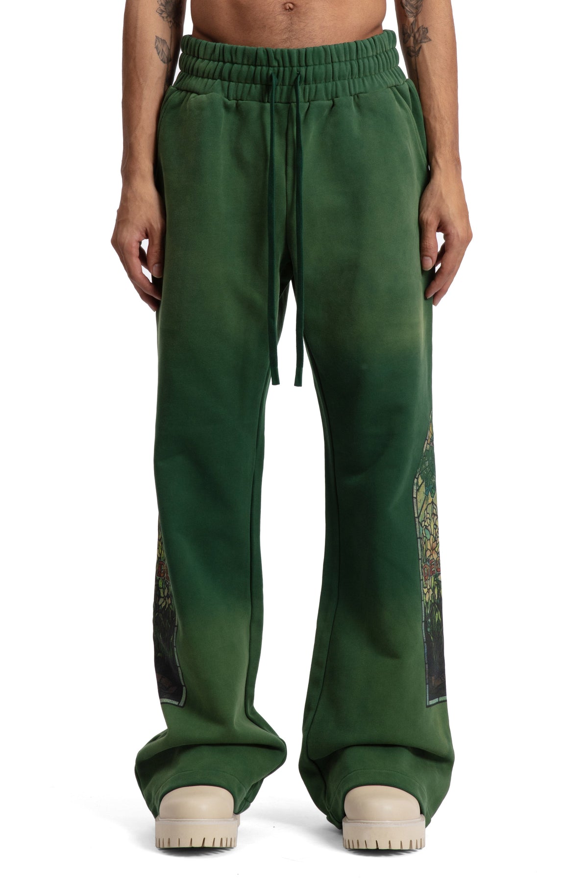 WHO DECIDES WAR FADED SWEATPANT — vista 3