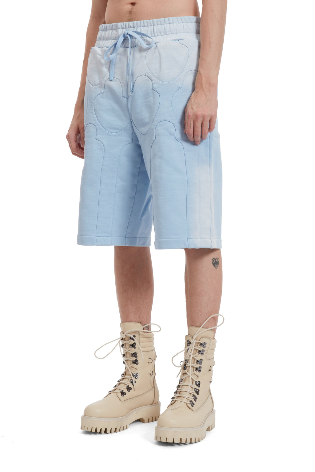 WHO DECIDES WAR CHAPEL SWEAT SHORT — vista 4