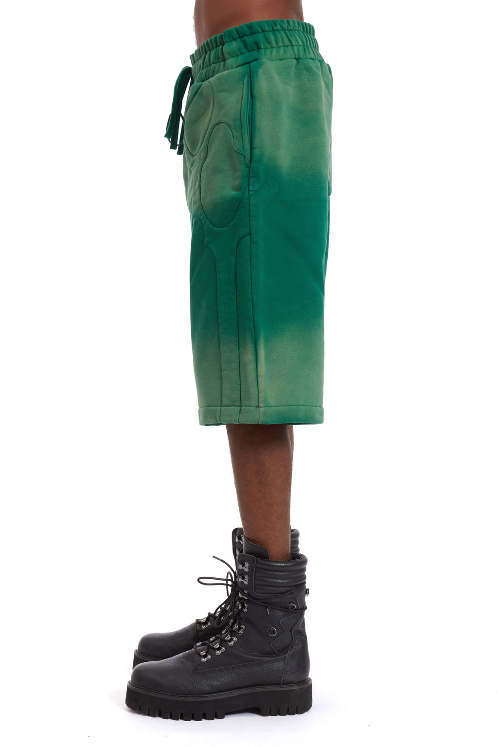 WHO DECIDES WAR CHAPEL SWEAT SHORT — vista 5