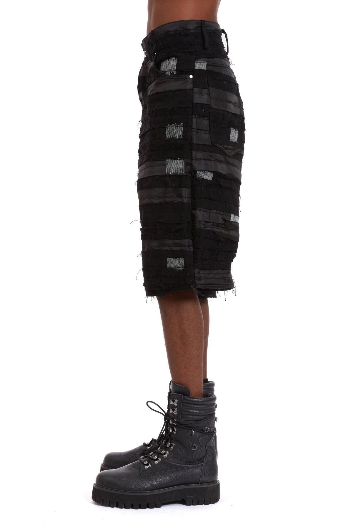 WHO DECIDES WAR INTERWOVEN SHORTS — vista 5