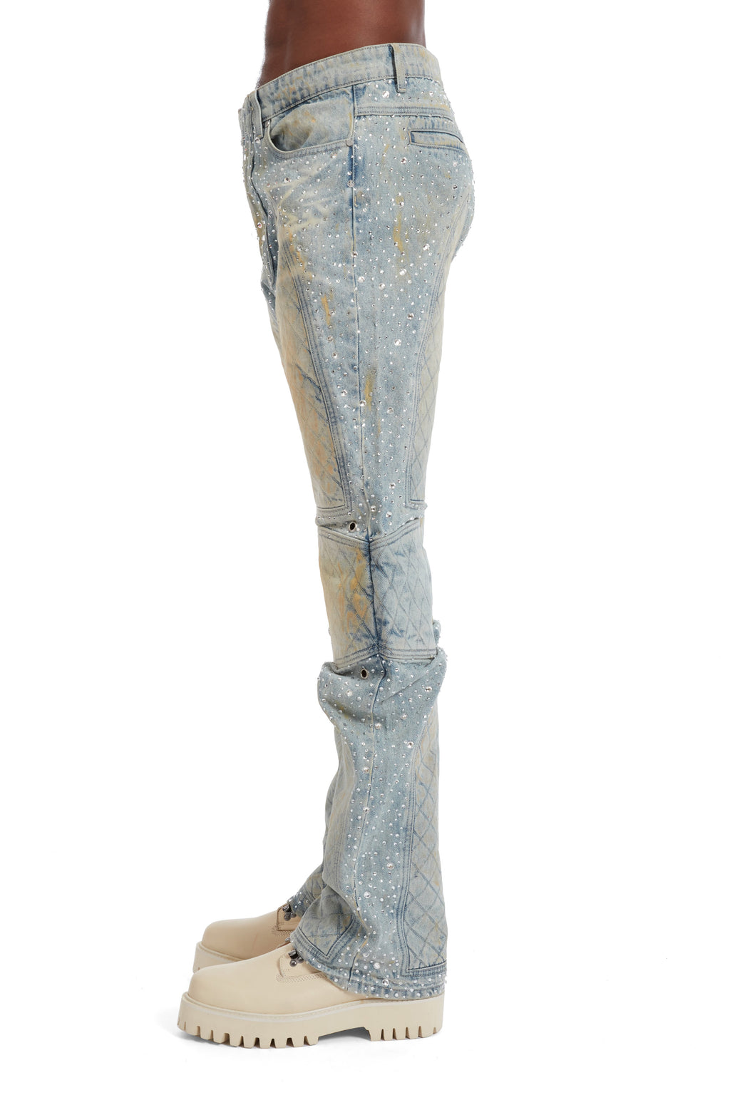 WHO DECIDES WAR STUDDED MOTO DENIM — vista 5