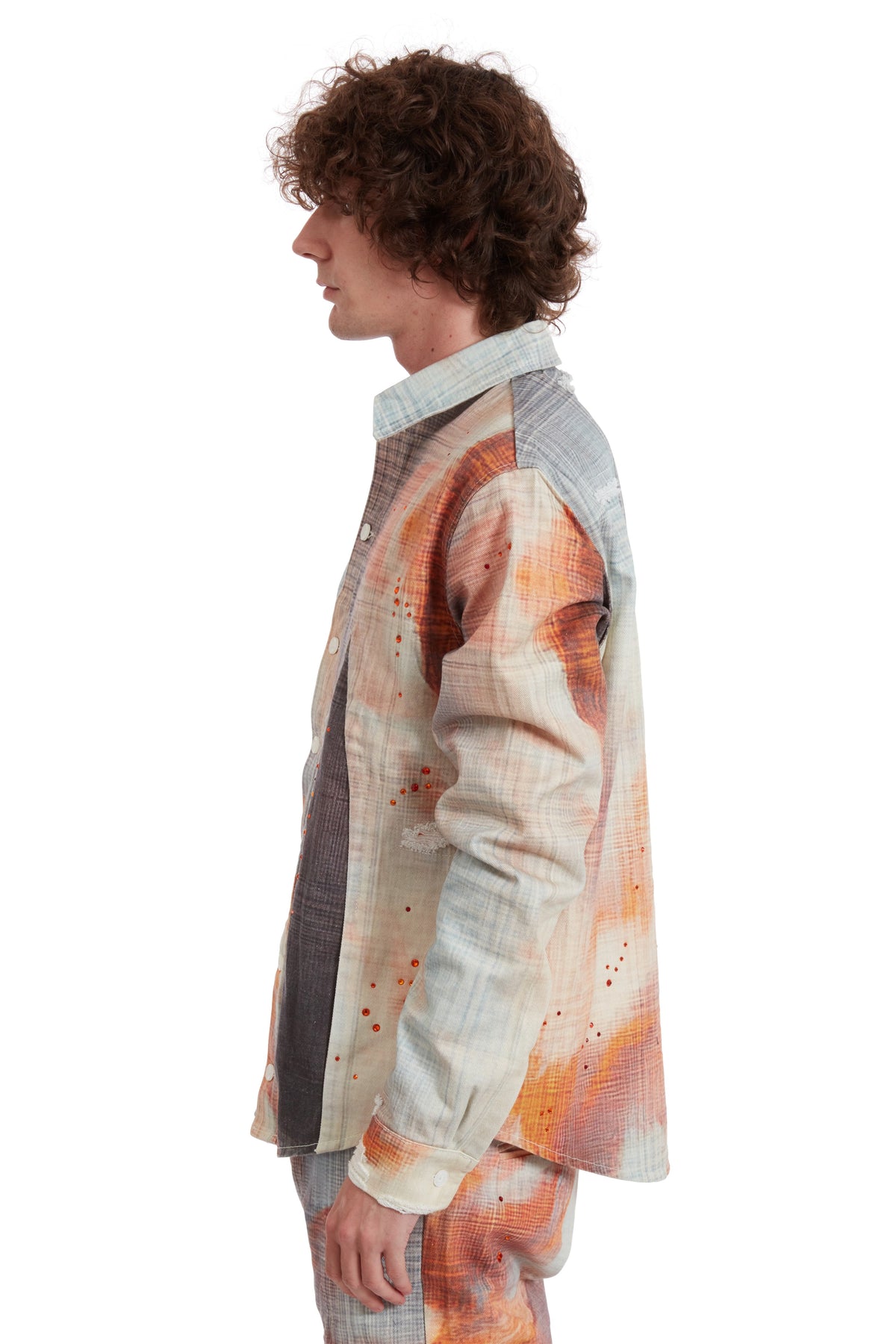 WHO DECIDES WAR HOLLOW GLASS SUNFIRE BUTTON UP — vista 5