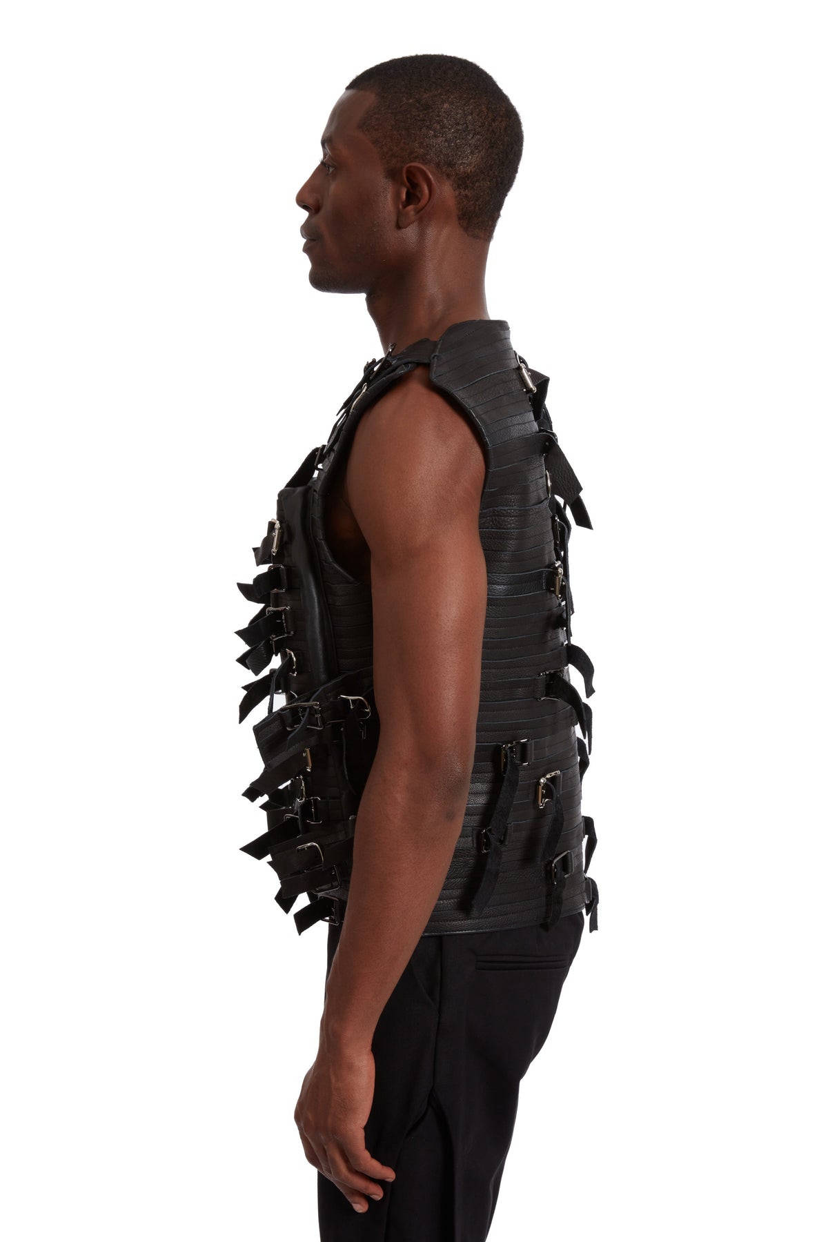 WHO DECIDES WAR ULTRA BELT VEST — vista 5