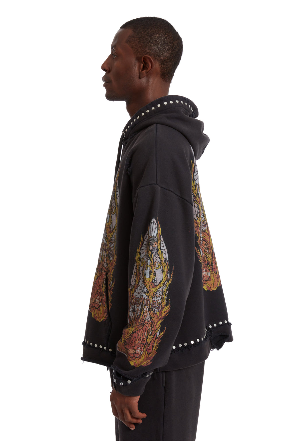 WHO DECIDES WAR HARDWARE HOODED PULLOVER — vista 5
