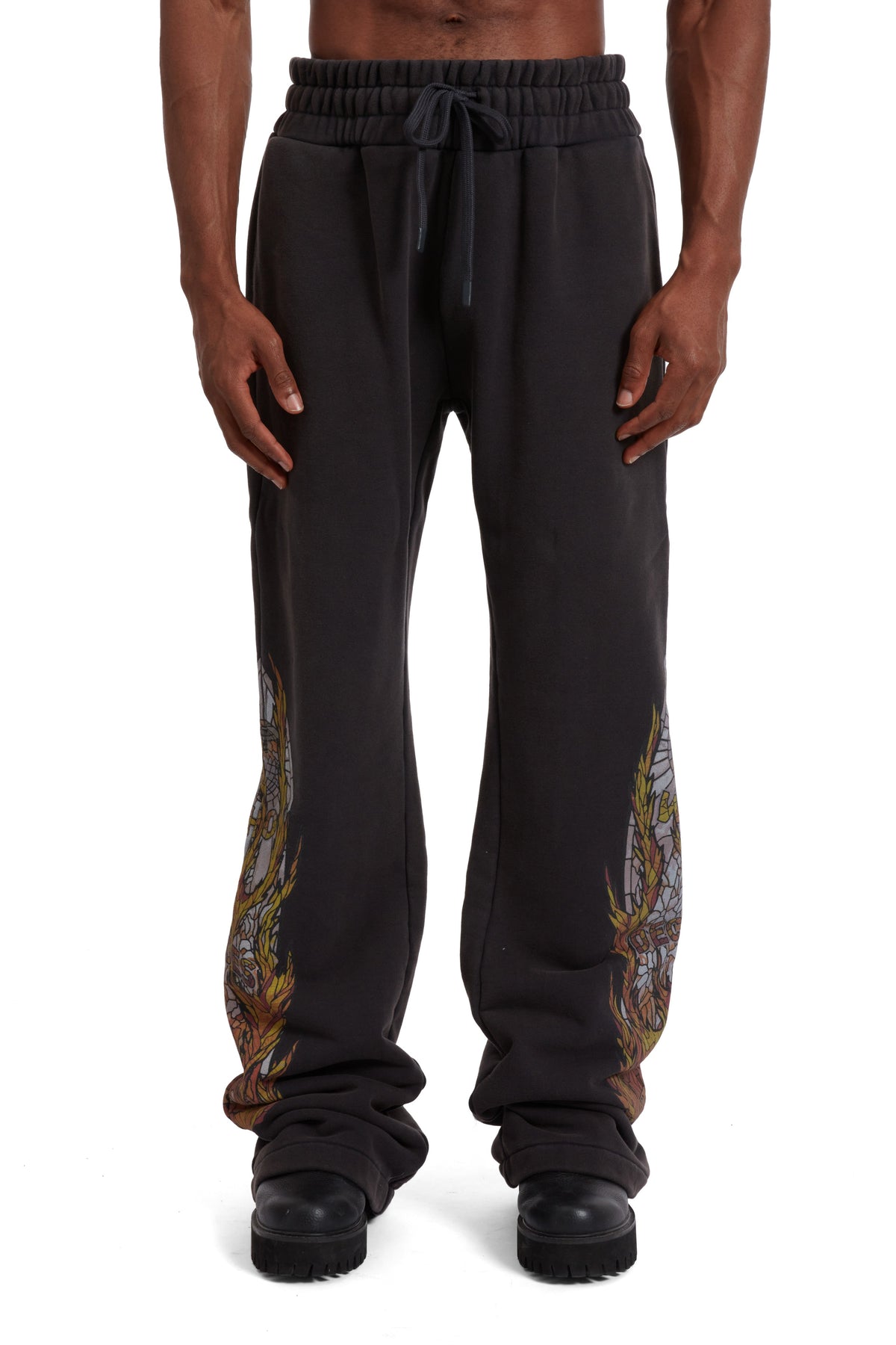 WHO DECIDES WAR FLAME GLASS HARDWARE SWEATPANT — vista 3