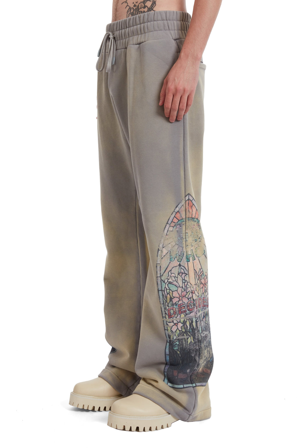 WHO DECIDES WAR FADED SWEATPANT — vista 4
