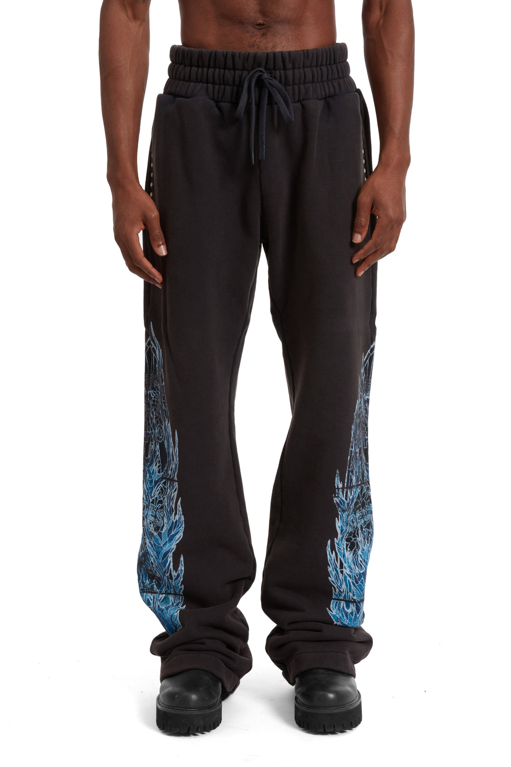 WHO DECIDES WAR FLAME GLASS HARDWARE SWEATPANT — vista 3