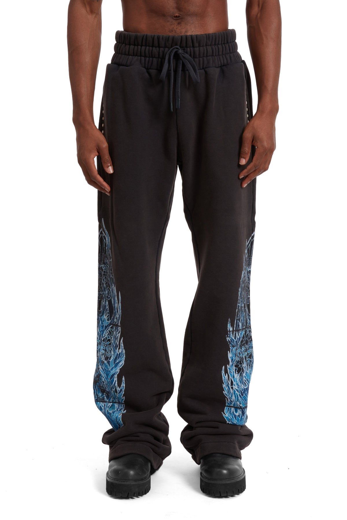 WHO DECIDES WAR FLAME GLASS HARDWARE SWEATPANT — vista 3