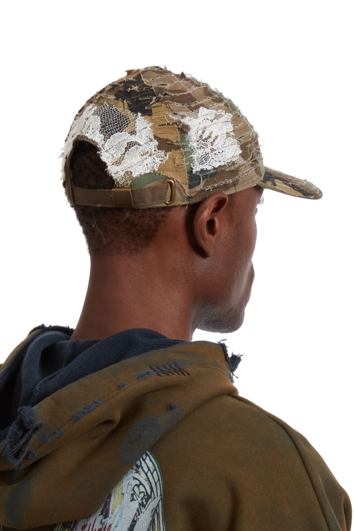 WHO DECIDES WAR CAMO GRID CAP — vista 7