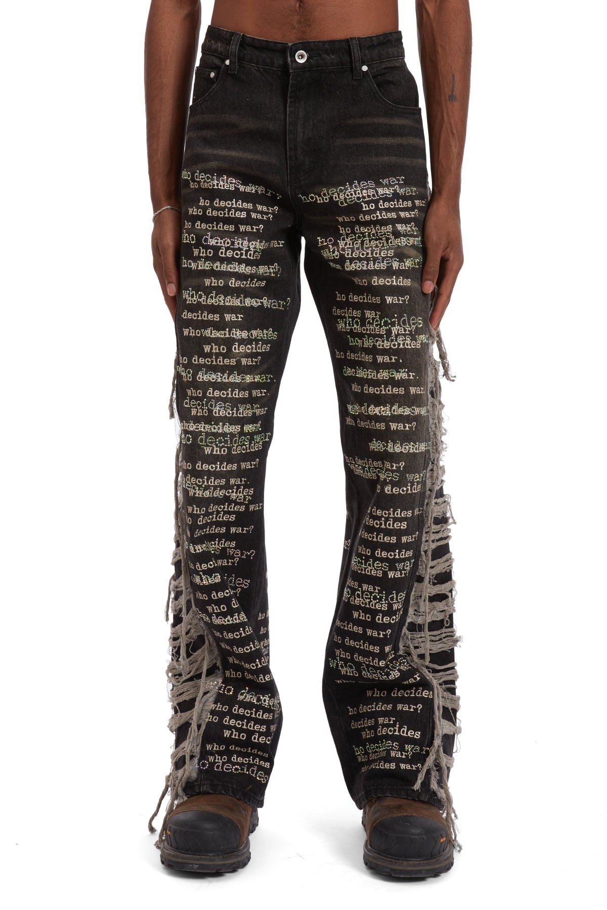 WHO DECIDES WAR ULTRA FLARE SCRIPTURE DENIM — vista 3