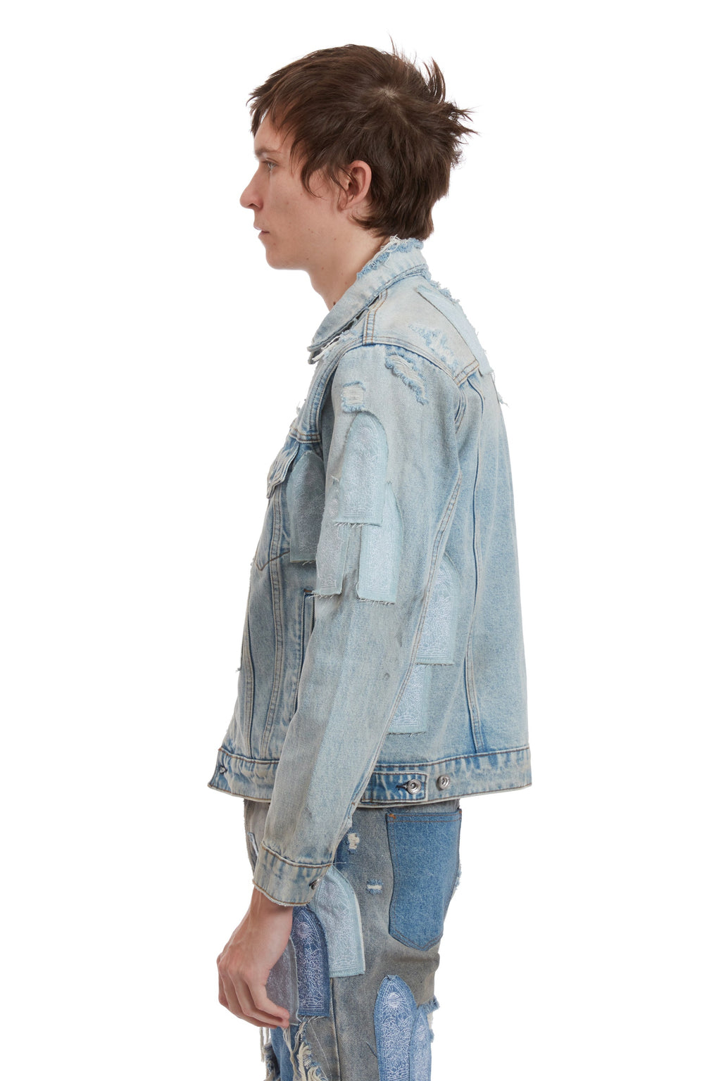 WHO DECIDES WAR PATCHED ARCH DENIM JACKET — vista 5