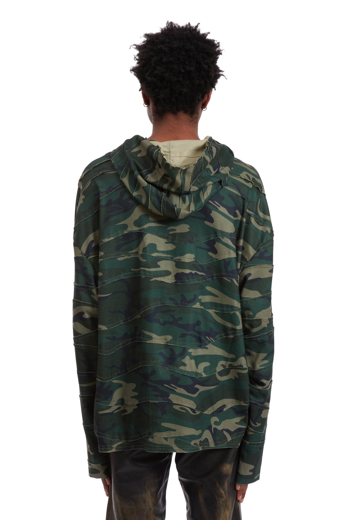 WHO DECIDES WAR WINGED WAVELENGTH CAMO ZIP UP HOODIE — vista 6