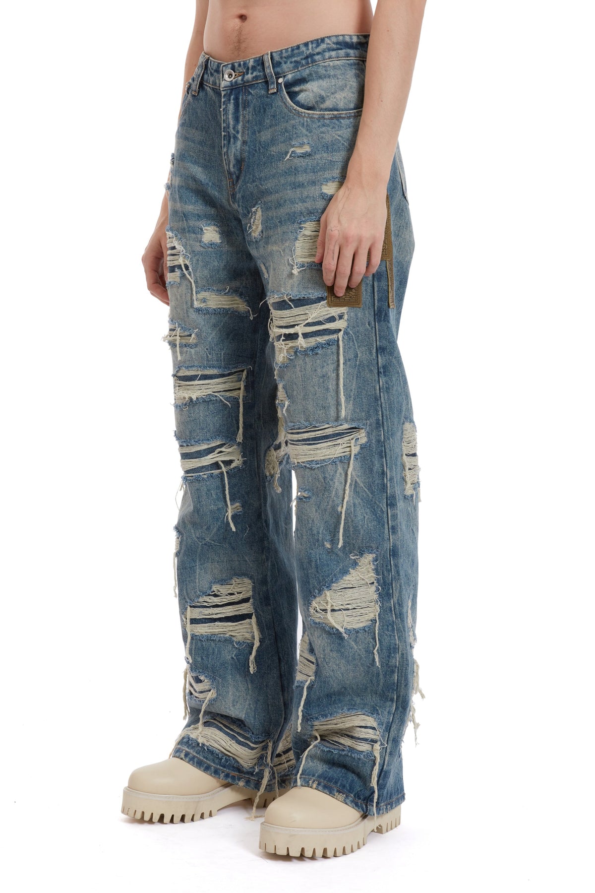 WHO DECIDES WAR SIDE PATCH RELAXATION DENIM — vista 5
