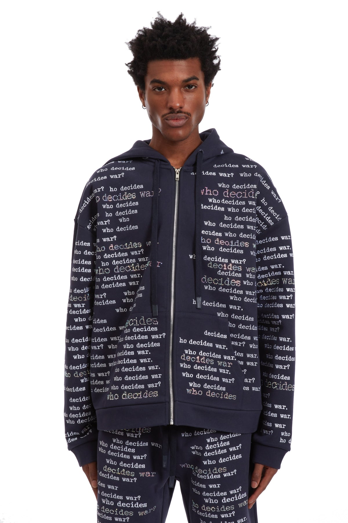 WHO DECIDES WAR WDW SCRIPTURE ZIPPER HOODIE — vista 3