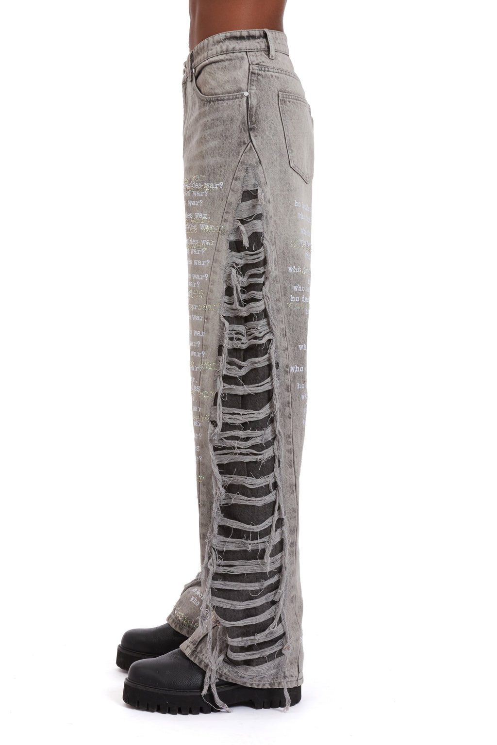 WHO DECIDES WAR ULTRA FLARE SCRIPTURE DENIM — vista 5