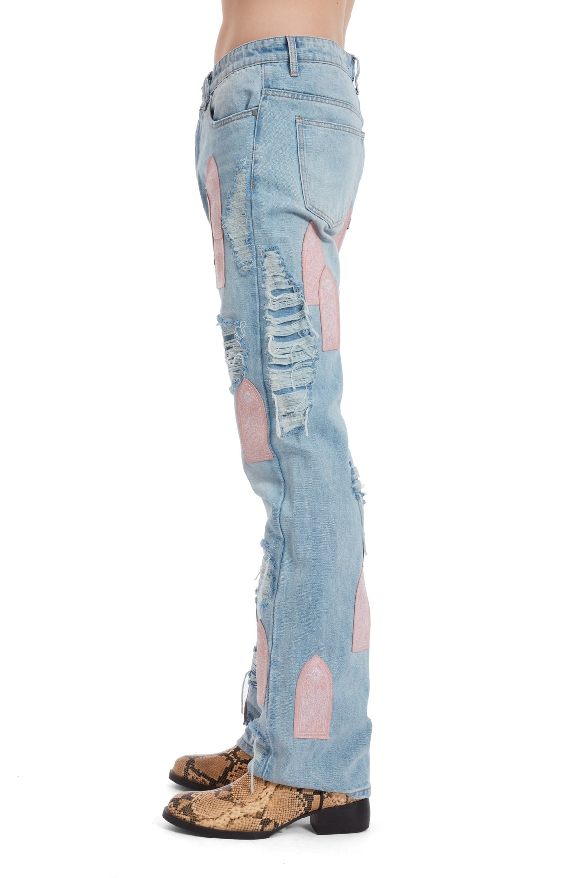 WHO DECIDES WAR EASTER PINK DENIM — vista 5