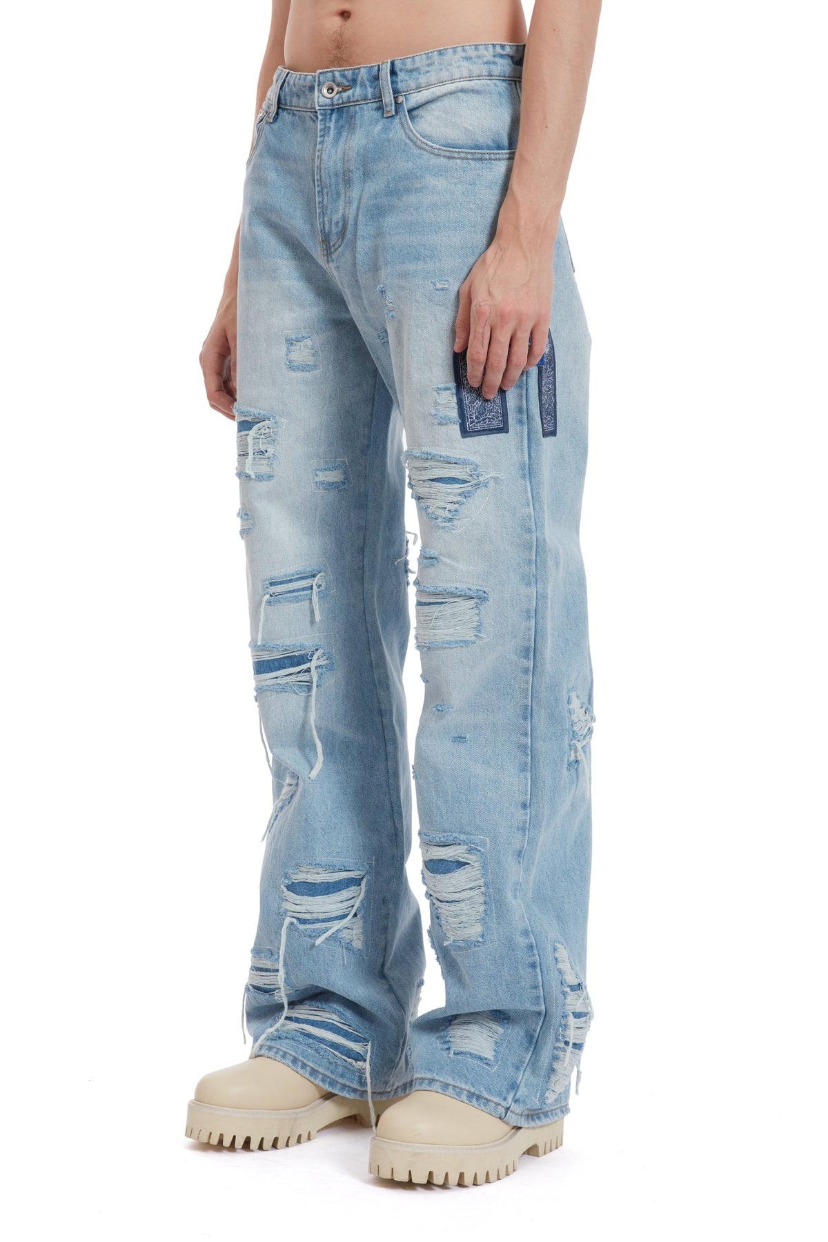 WHO DECIDES WAR SIDE PATCH RELAXATION DENIM — vista 4