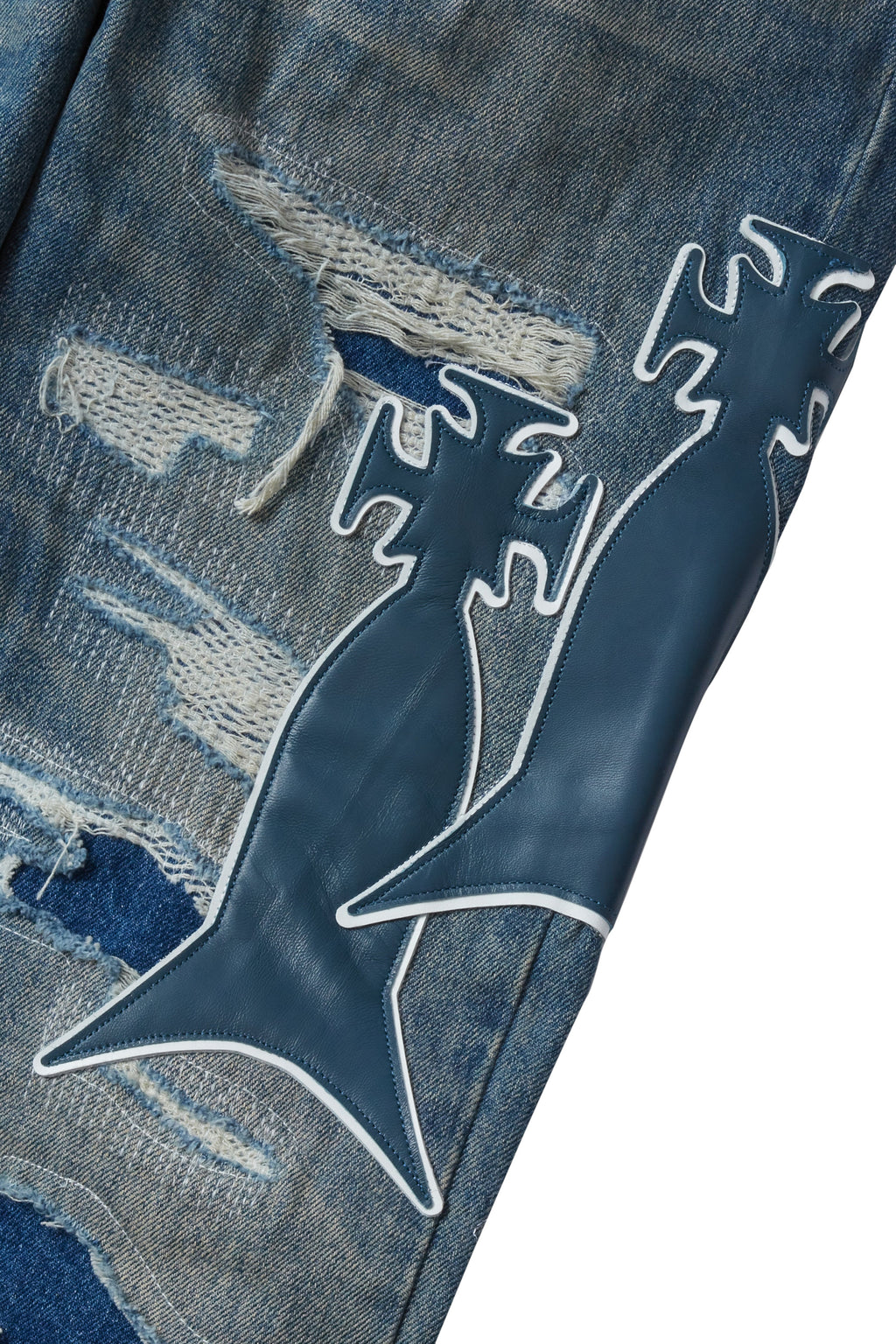 WHO DECIDES WAR SLIM FIT MEDIAN WASH WITH REPAIR — vista 2