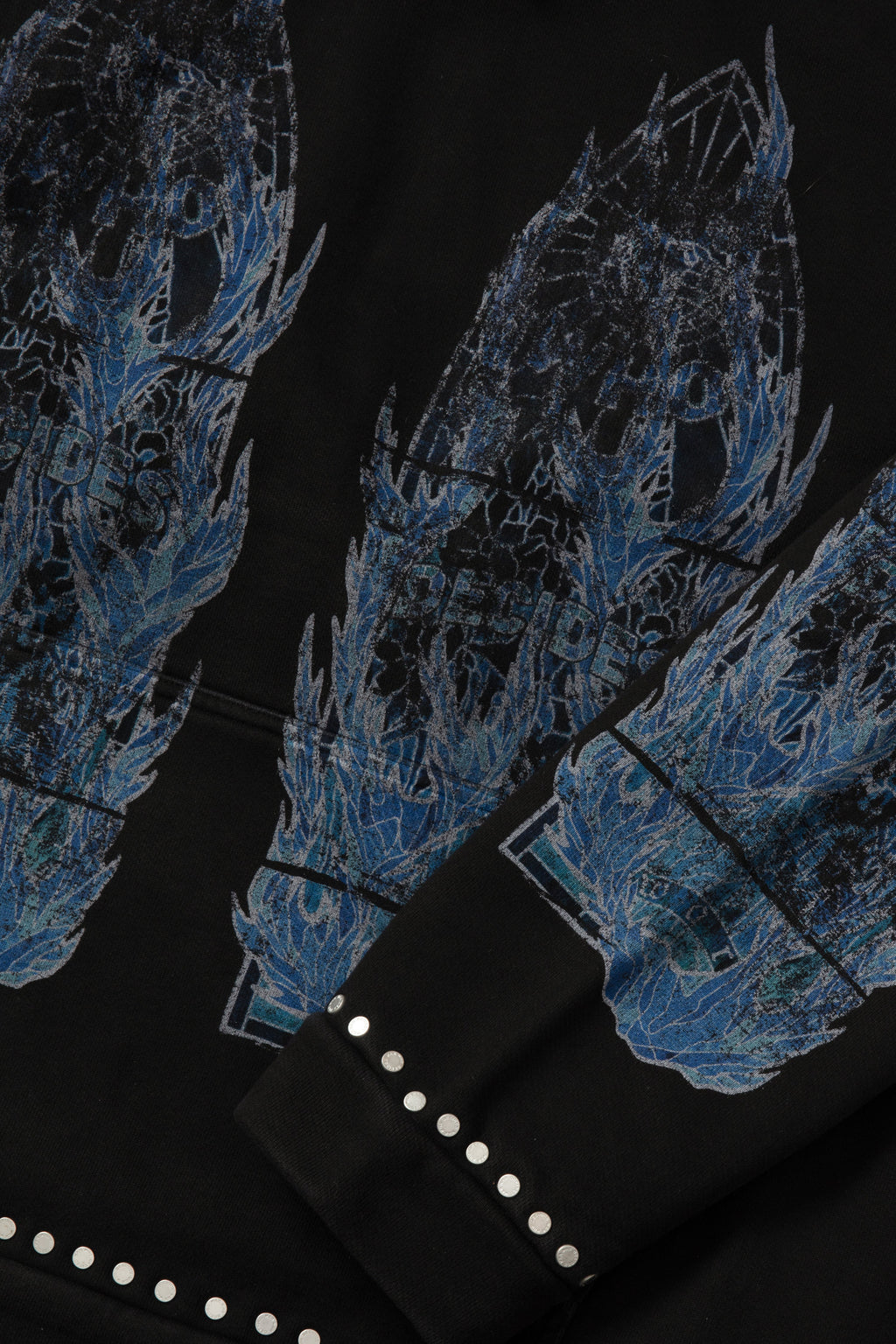 WHO DECIDES WAR FLAME GLASS HOODED PULLOVER — vista 2