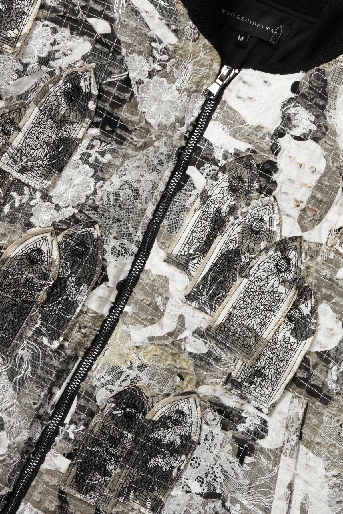 WHO DECIDES WAR ARTIC BORO BOMBER — vista 2