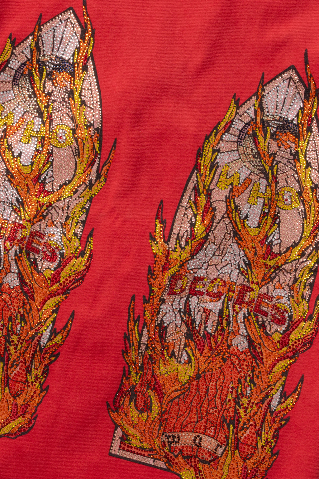 WHO DECIDES WAR RHINESTONE FLAME GLASS JERSEY — vista 2