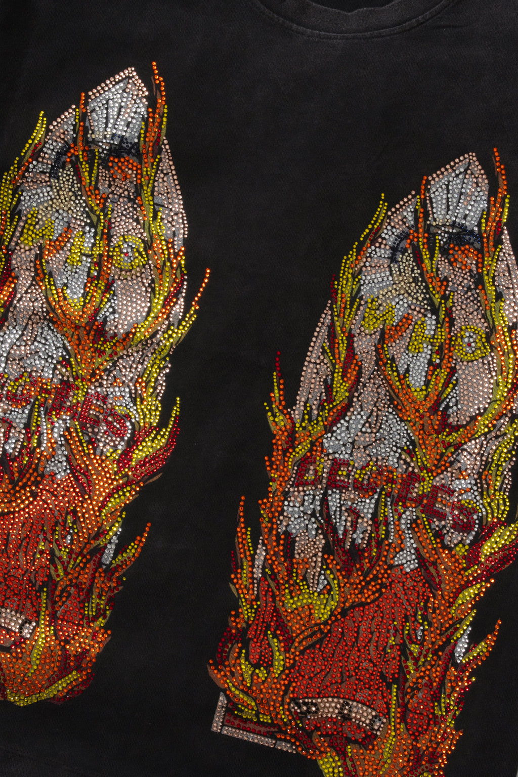 WHO DECIDES WAR RHINESTONE FLAME GLASS JERSEY — vista 2