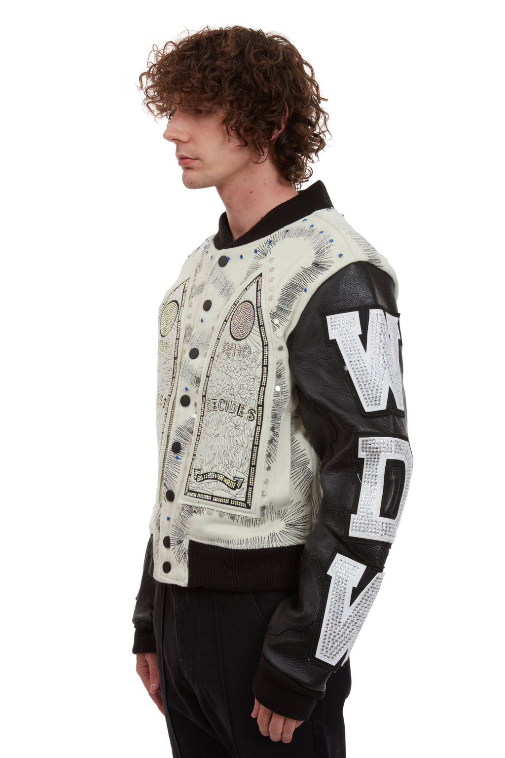 WHO DECIDES WAR HARDWARE CATHEDRAL VARSITY — vista 4