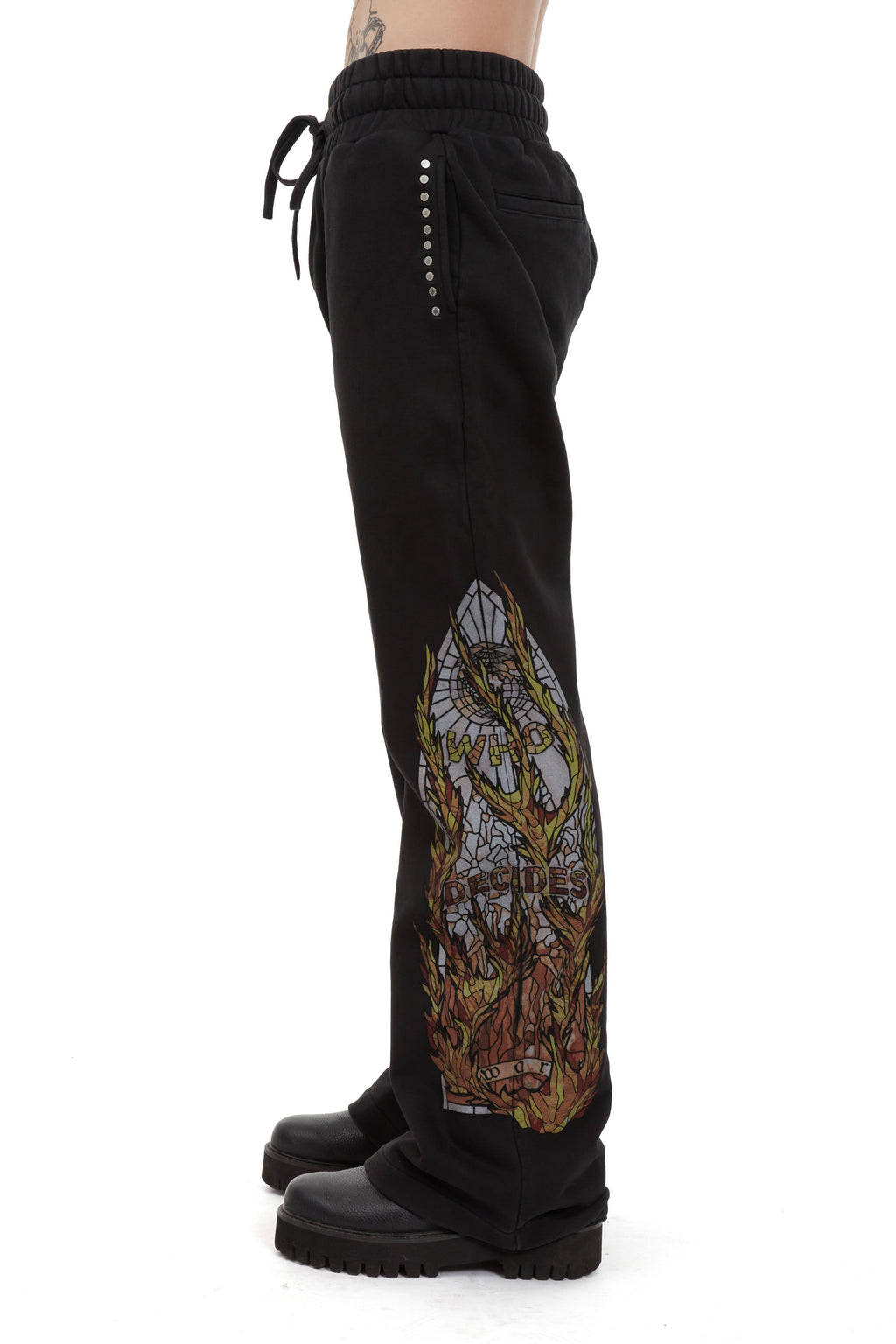 WHO DECIDES WAR FLAME GLASS HARDWARE SWEATPANT — vista 5