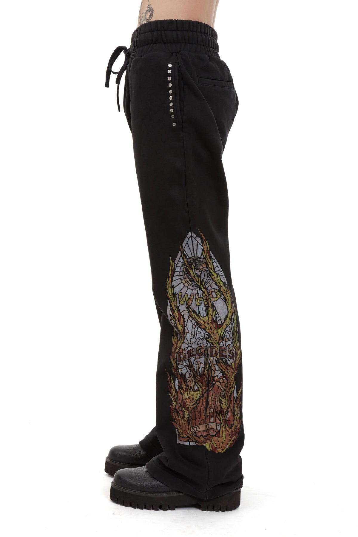 WHO DECIDES WAR FLAME GLASS HARDWARE SWEATPANT — vista 5