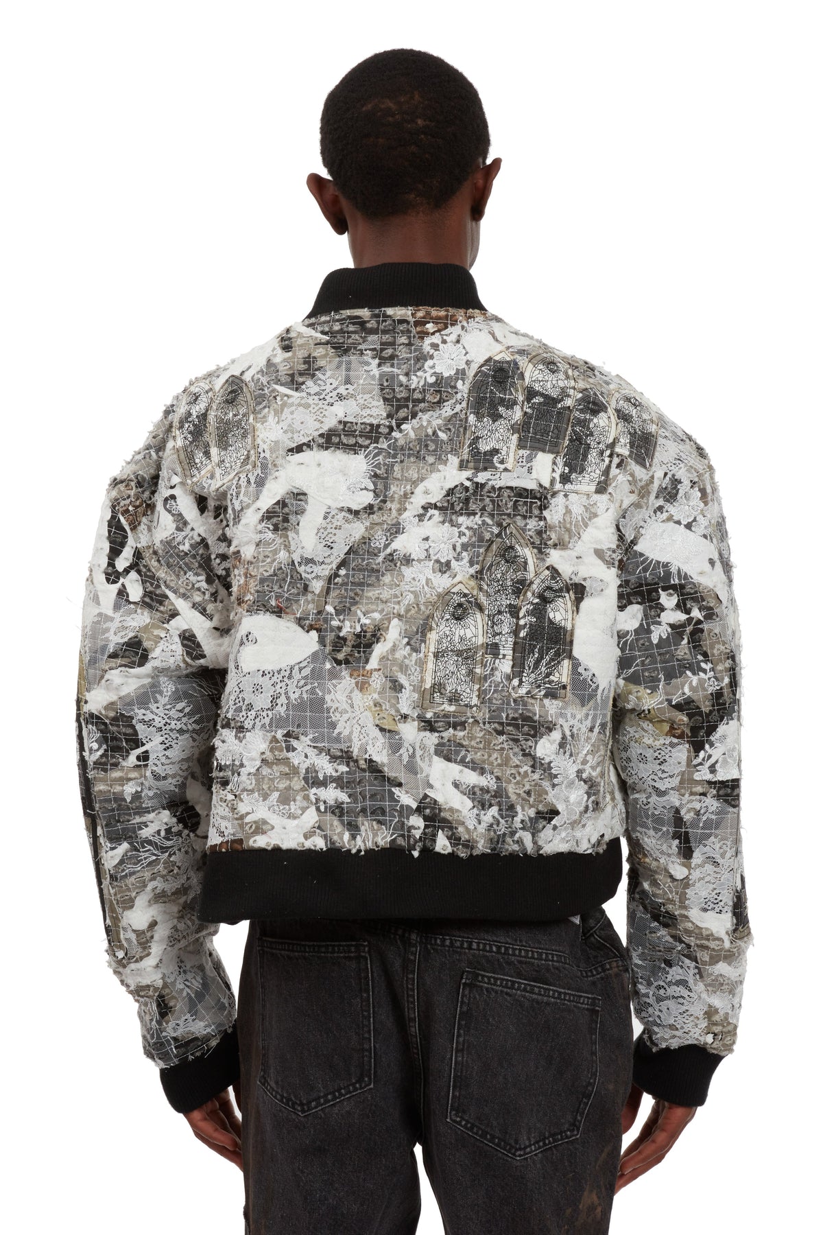 WHO DECIDES WAR ARTIC BORO BOMBER — vista 6