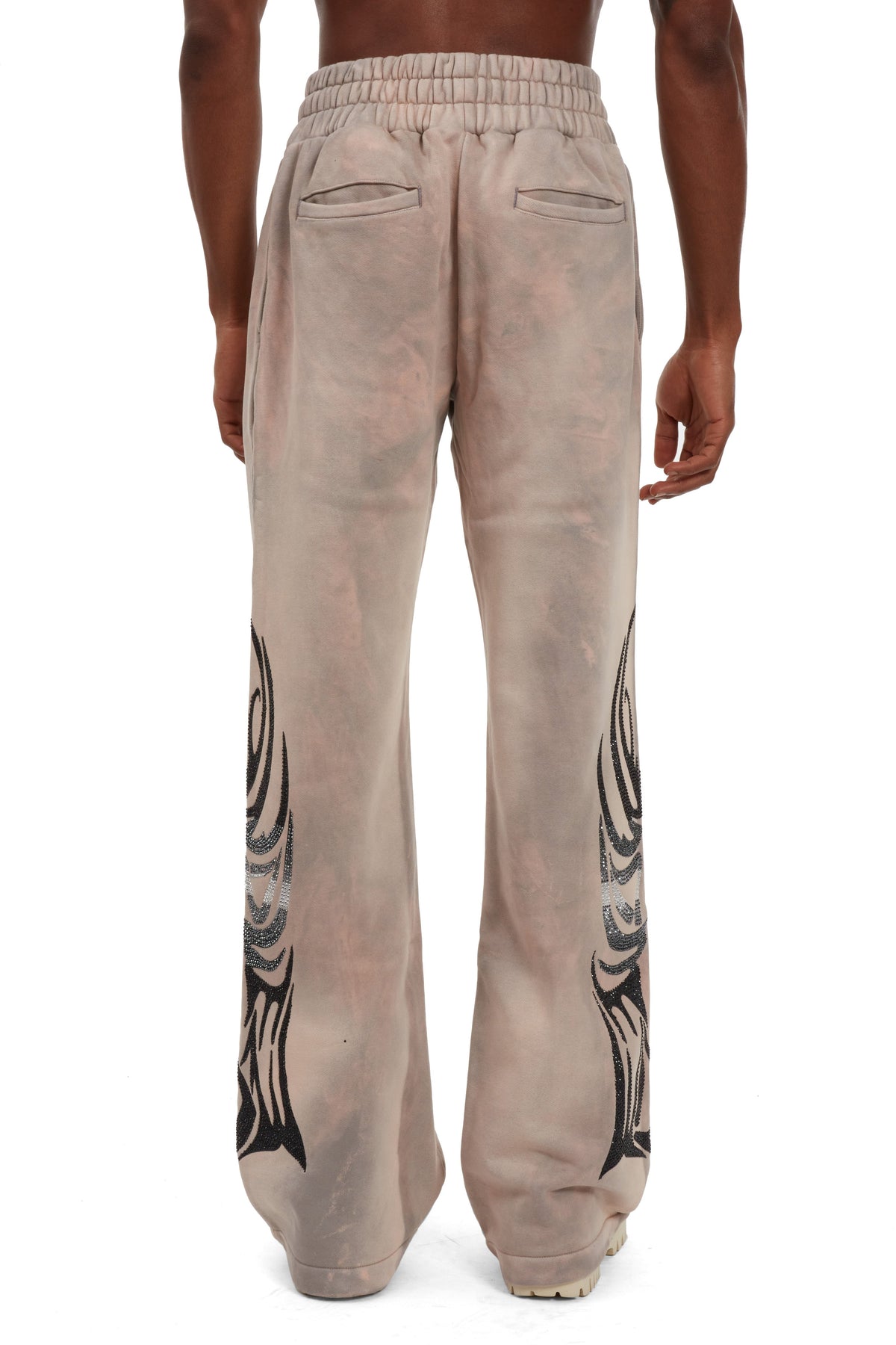 WHO DECIDES WAR WINGED SWEATPANT — vista 6