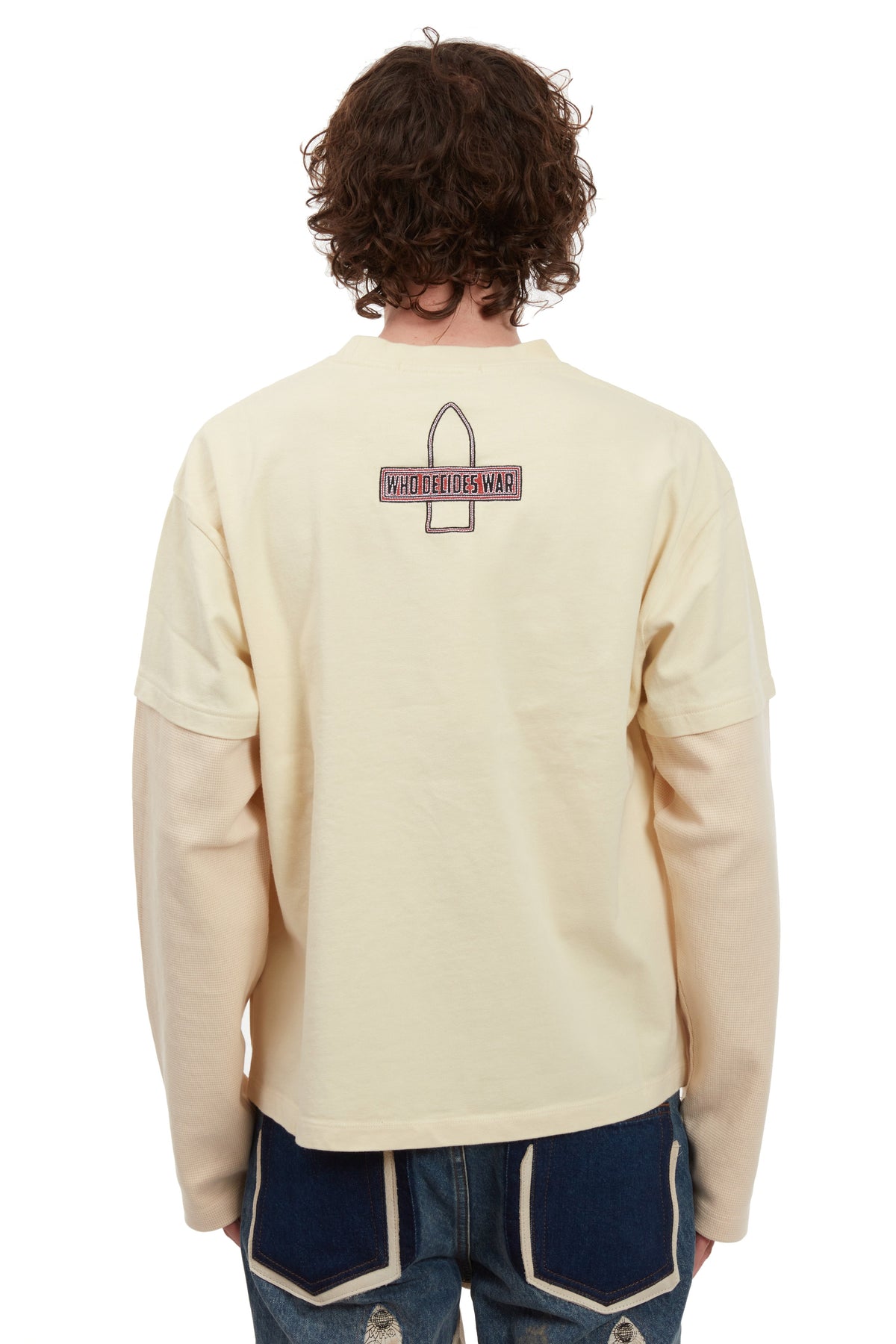 WHO DECIDES WAR IGWT JERSEY — vista 6