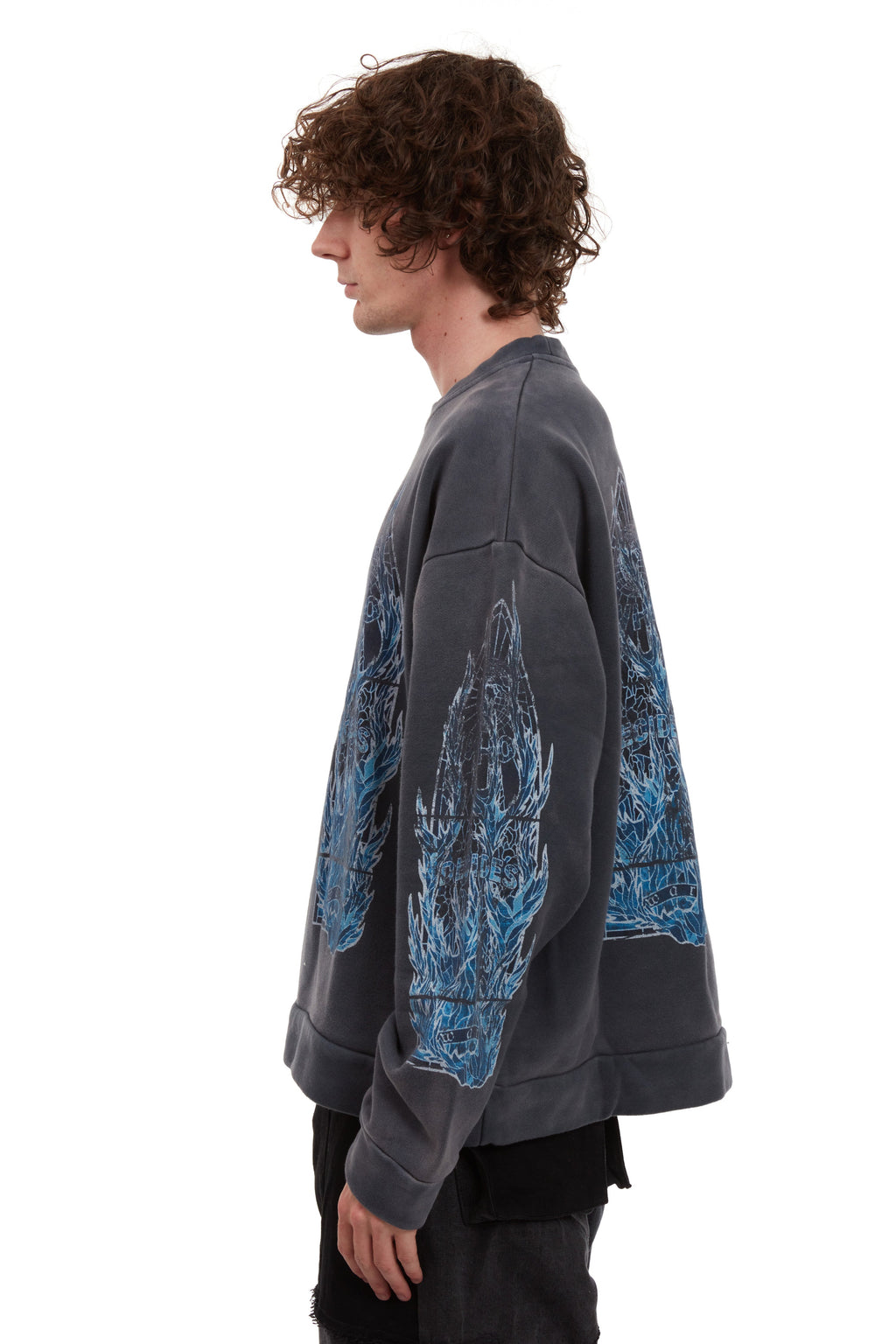 WHO DECIDES WAR FLAME GLASS PULLOVER — vista 5